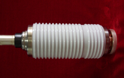 1445807717950620.jpg 真空滅弧室和固封極柱的關(guān)系