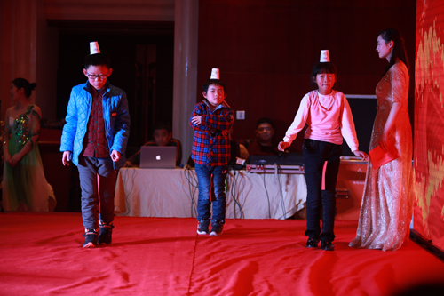 大禹漢光2018年“同心同行，共創(chuàng)未來(lái)”主題年會(huì)圓滿成功