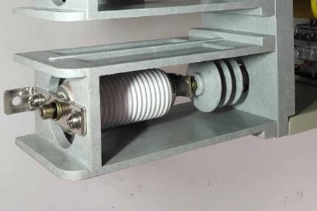 怎樣解決真空滅弧室漏氣？定期檢測有必要！