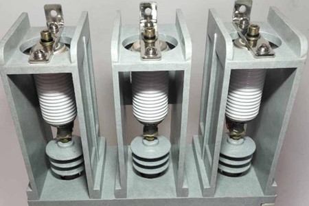 真空滅弧室用什么方式滅?。课宸N方式介紹！