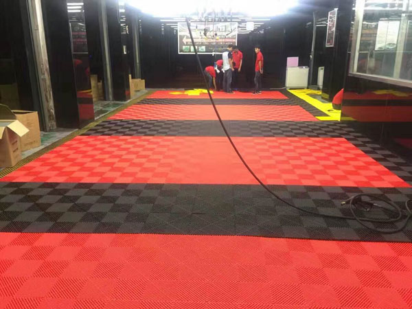 �๦��ƴ�Ӹ��